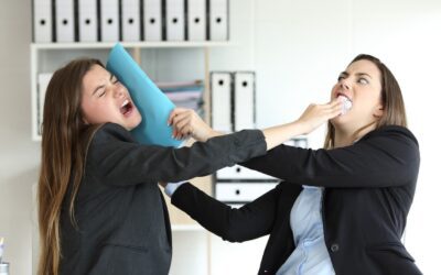 Comment gérer un collègue difficile : 5 stratégies efficaces validées par les experts